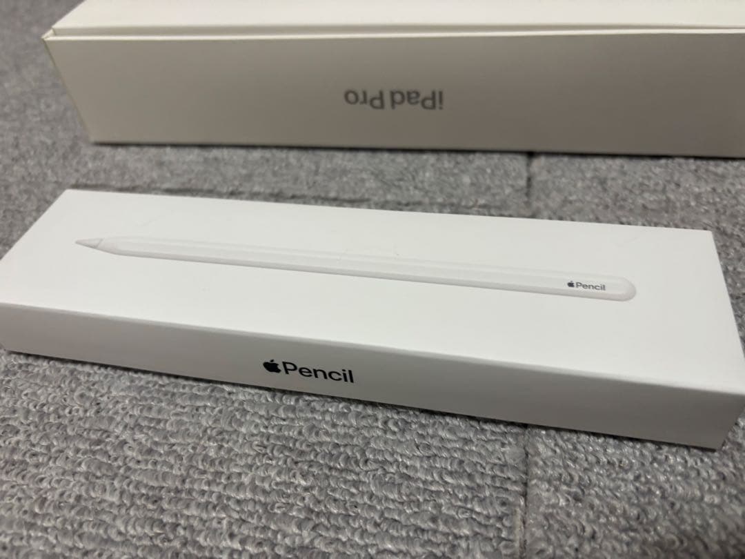 く*ん様 【美品】iPad Pro12.9 256GB （第6世代）Wi-Fi＋