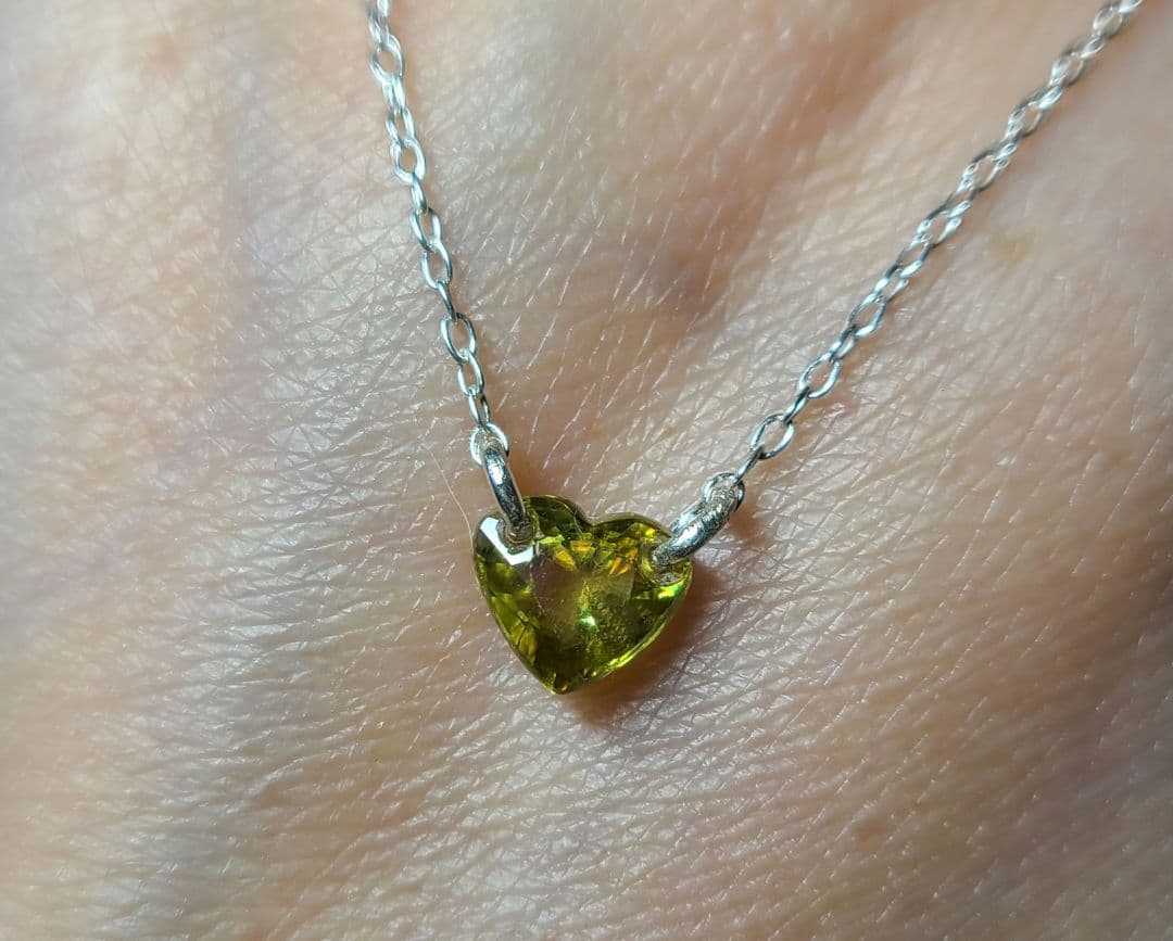 たつみギラギラファイア★マダガスカル産スフェーン★ペンダントオーダー