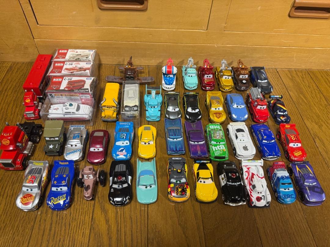 ドラ　トミカ　カーズ　まとめ売り　新品有り　オマケ有り