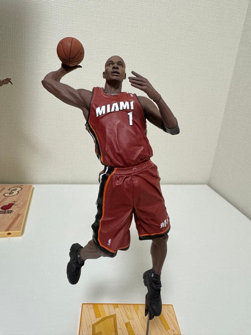 マイアミ・ヒート 2013 BIG3 フィギュアセット　マクファーレントイズ