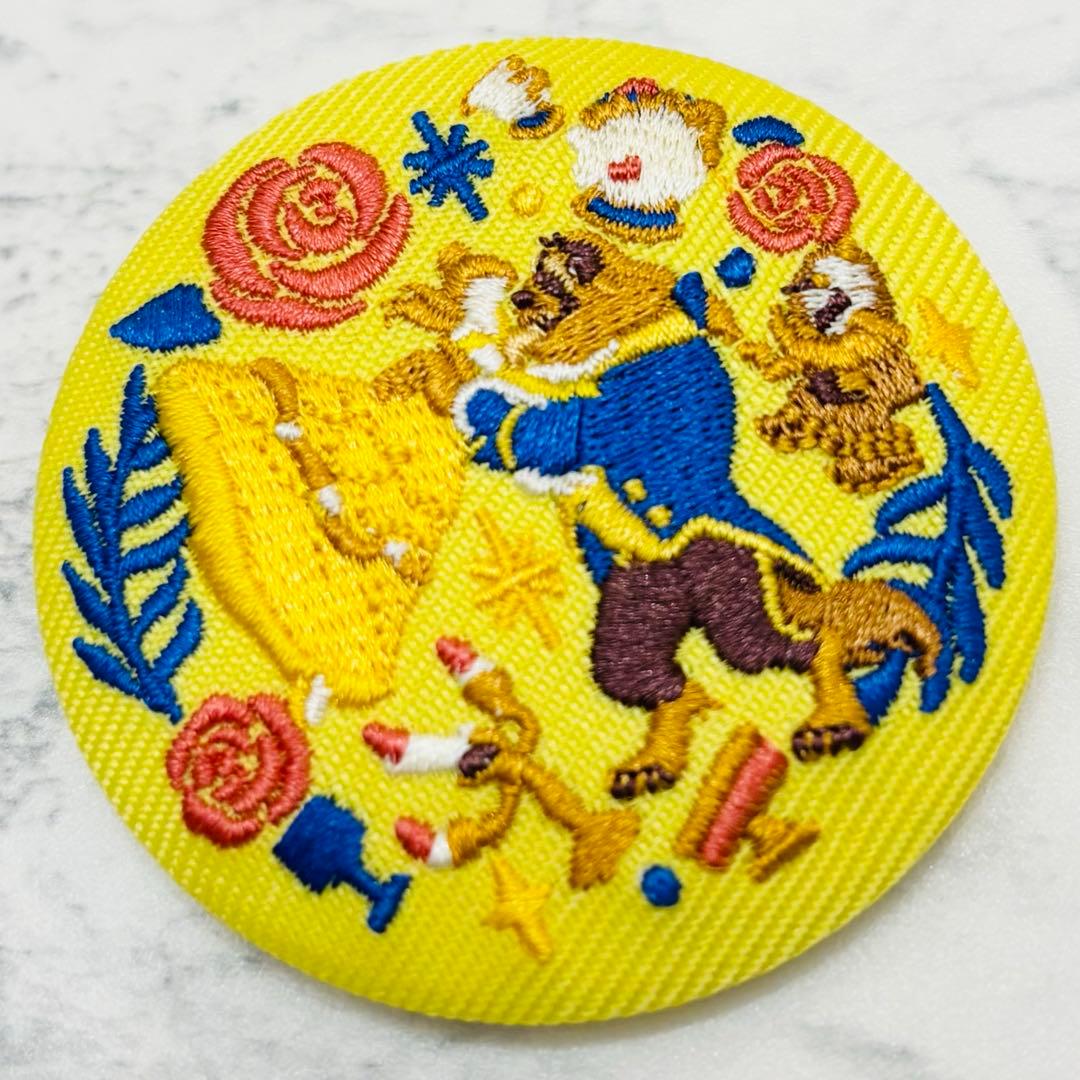 Disney 刺繍缶バッジ