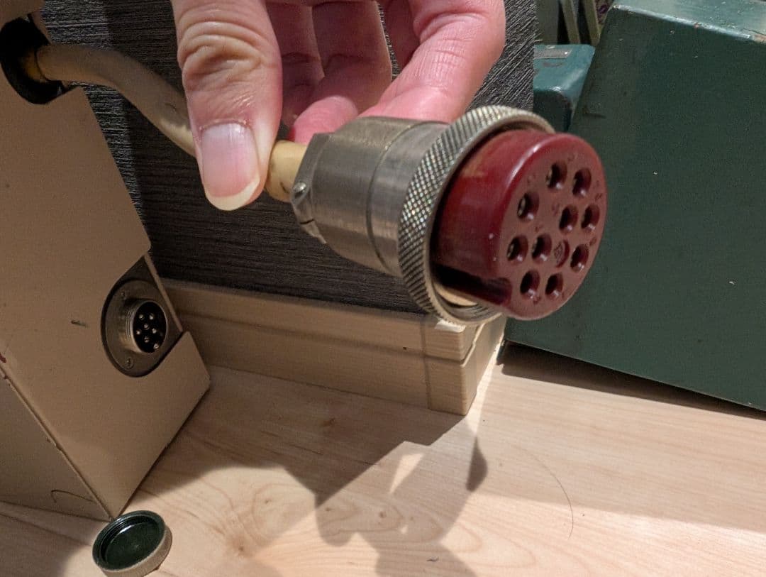 【廃車鉄道部品】出力増幅器