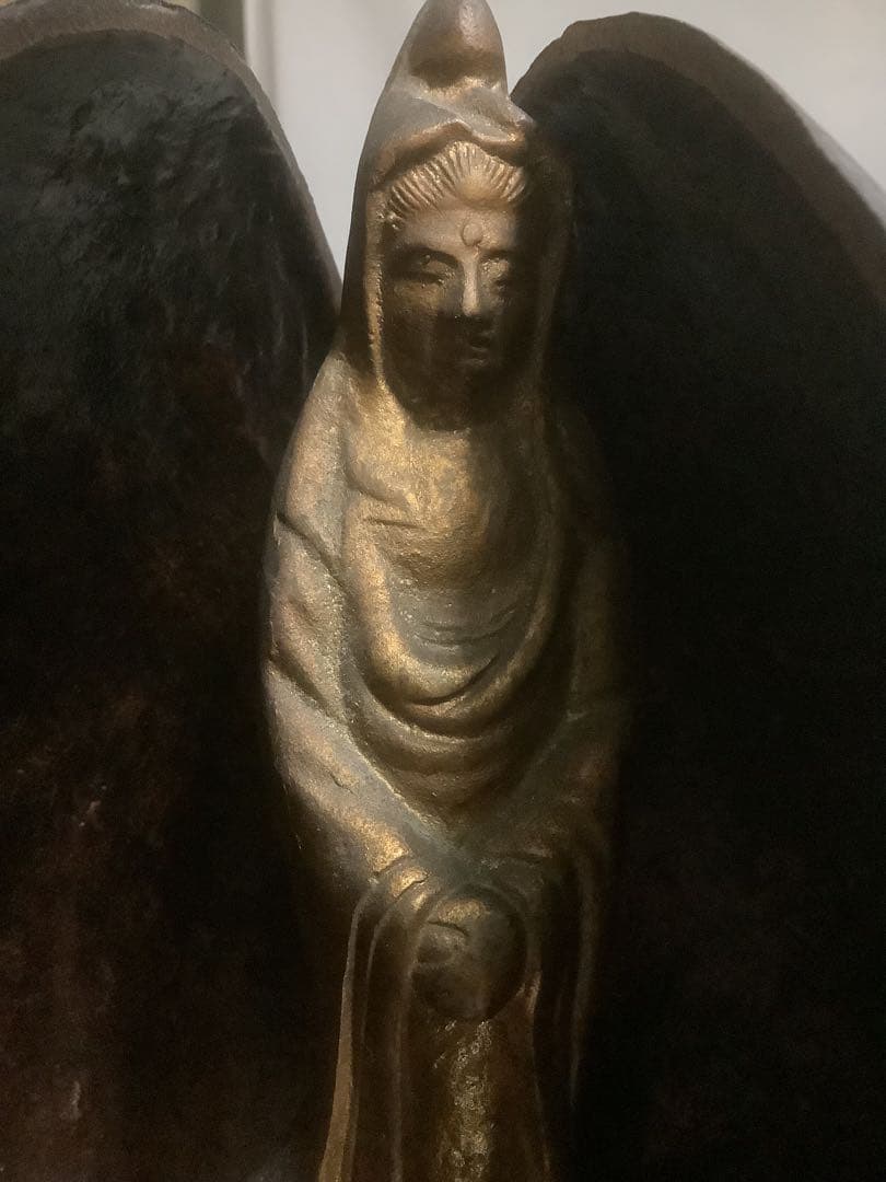 重厚 真鍮製 貝殻型 厨子 仏像置物 仏教工芸品 高級骨董 約2kg