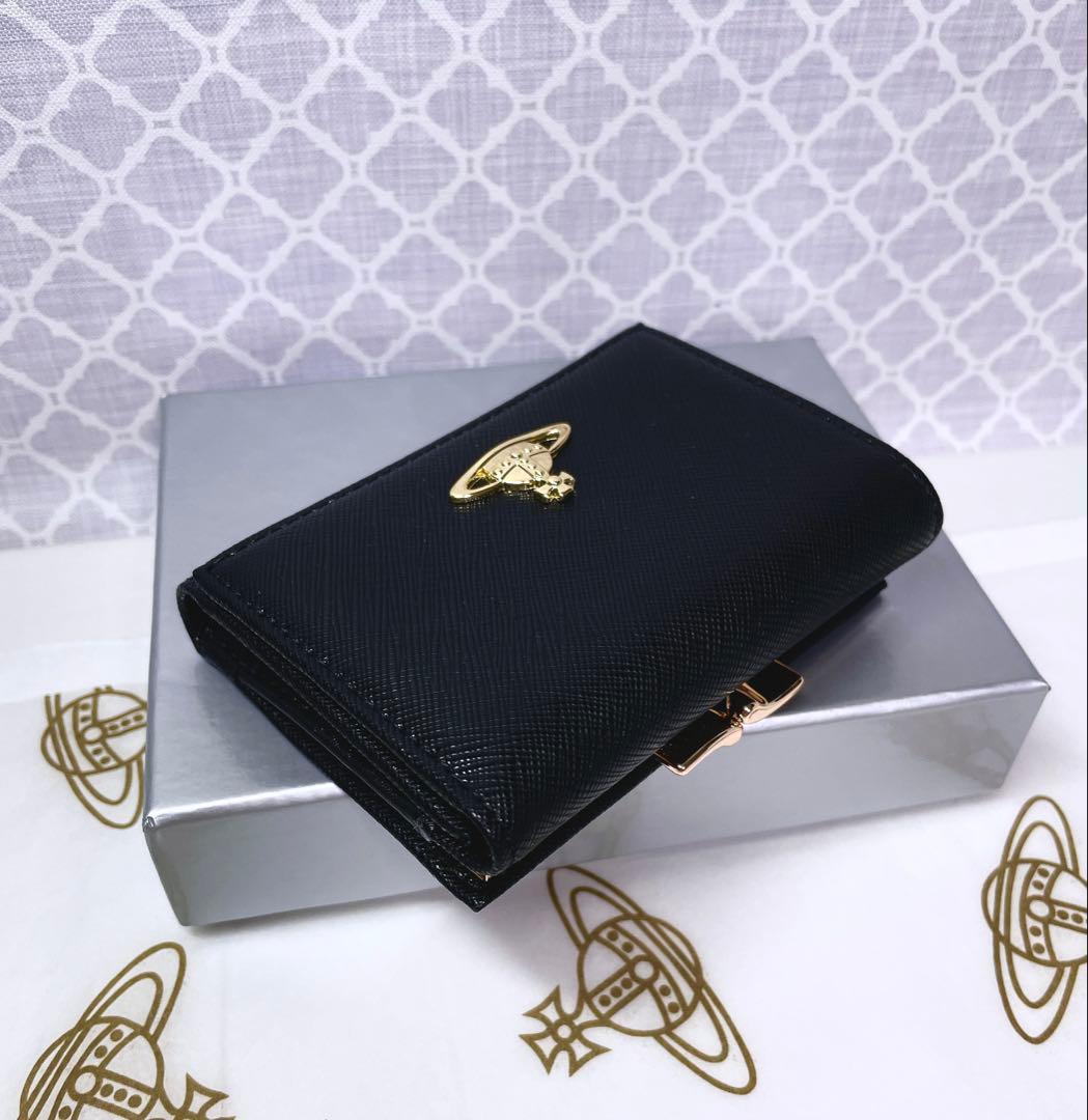 【大人気♡ショッパー付】新品 ヴィヴィアン・ウエストウッド 三折財布 黒