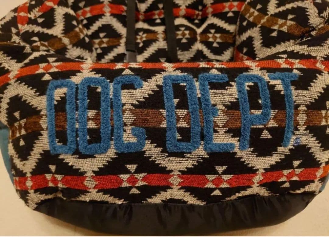 DOG DEPT ドッグデプト 幾何学模様 犬用ドライブベッド クッション