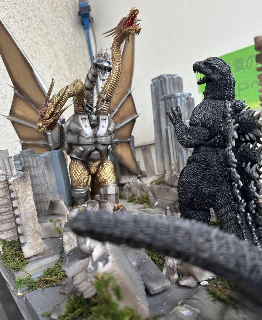 ゴジラvsメカキングギドラ新宿副都心決戦レジンキット・ジオラマ完成品