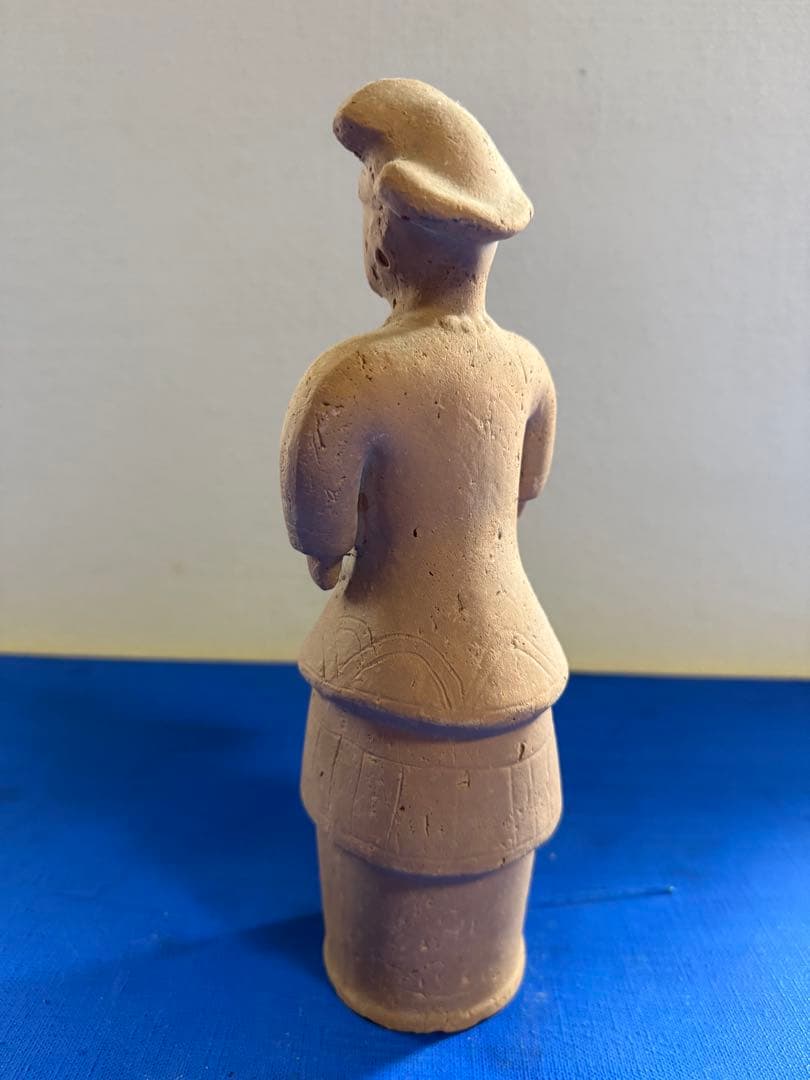 埴輪（正装した女子像） 群馬県伊勢崎市八寸出土・7世紀／複製品 レプリカ