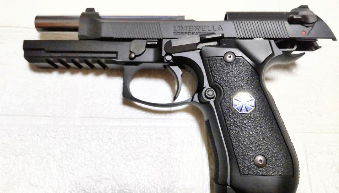 東京マルイバイオハザードアルバートW01Pガスブローバック アンブレラ社 ⛱️