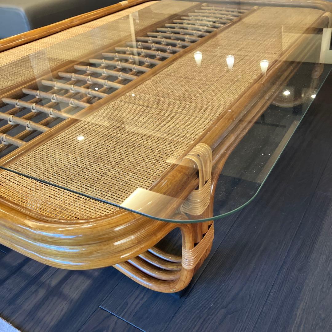 ラタンと木製の座卓 約90cm x 150cm