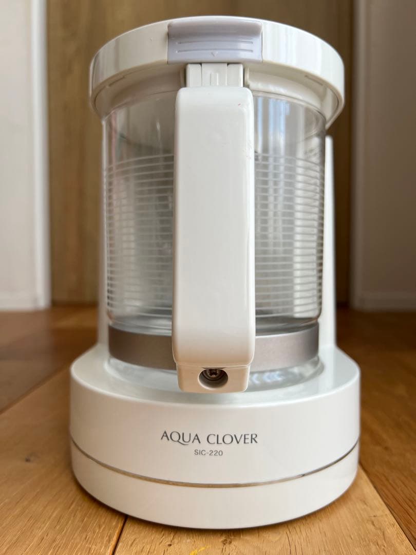 アクアクローバー