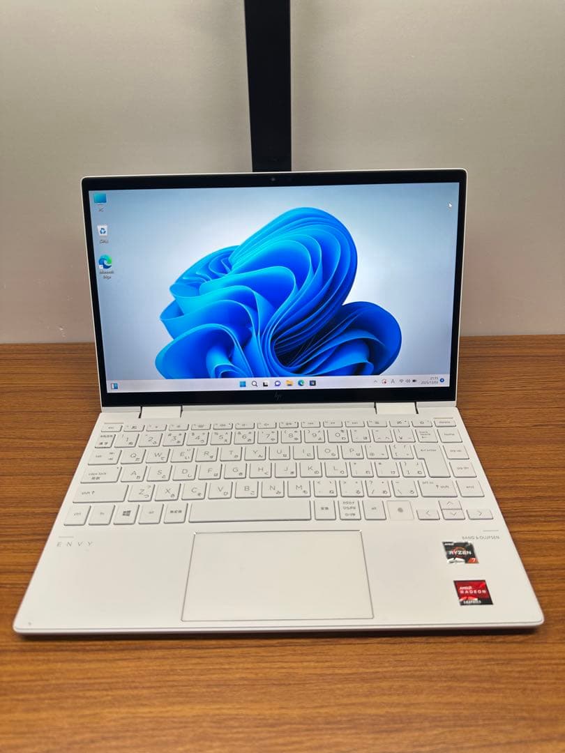 ENVY x360 13 Ryzen7 4700U 16GB 360タッチパネル