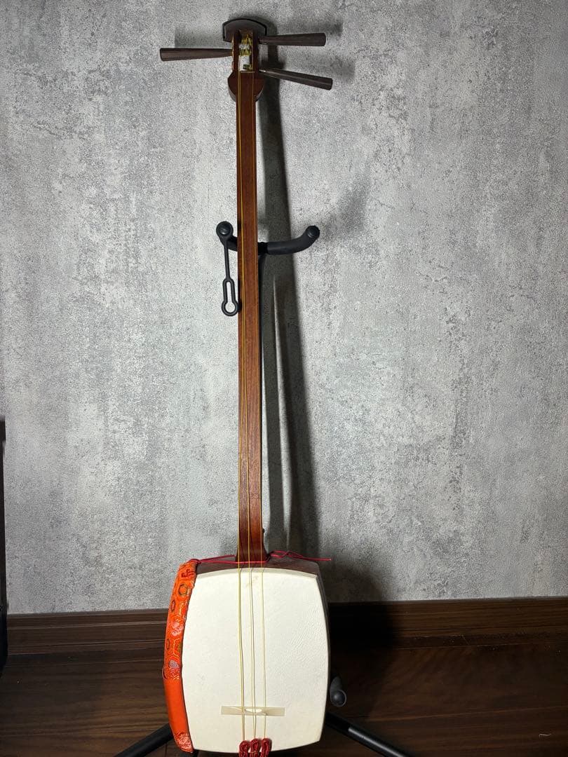 【最終値下げ】初心者用三味線 破れなし バチあり