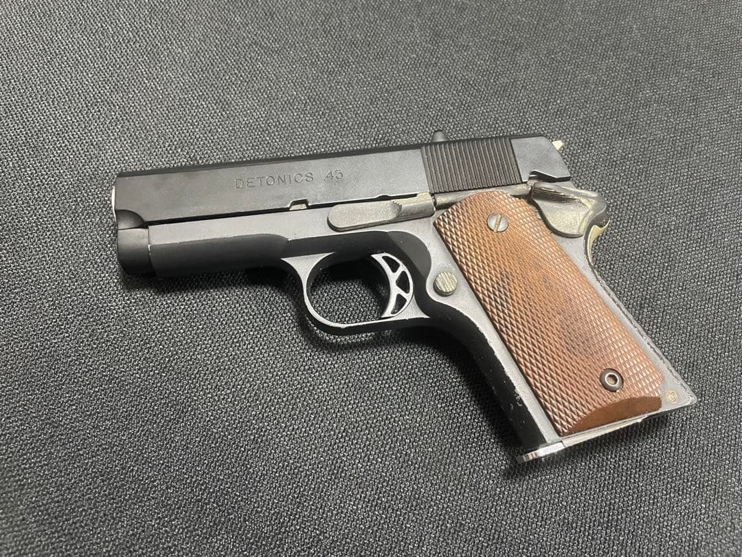 東京マルイ　ガスブローバック　DETONICS.45 ハンドガン