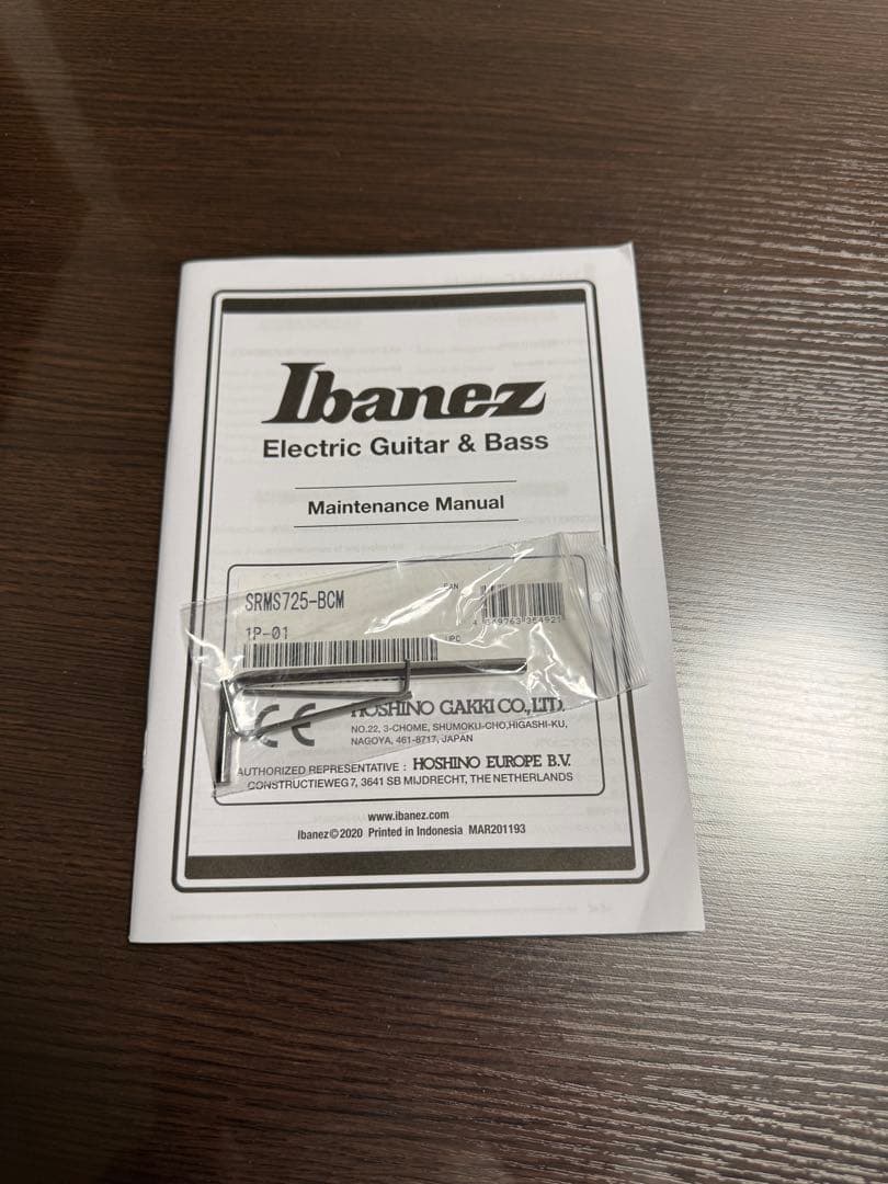 ベース Ibanez SRMS725-BCM