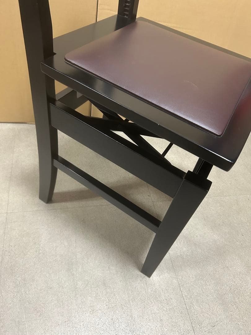 メーカー不明　トムソン椅子　背もたれ椅子　ピアノ椅子　値下げ不可