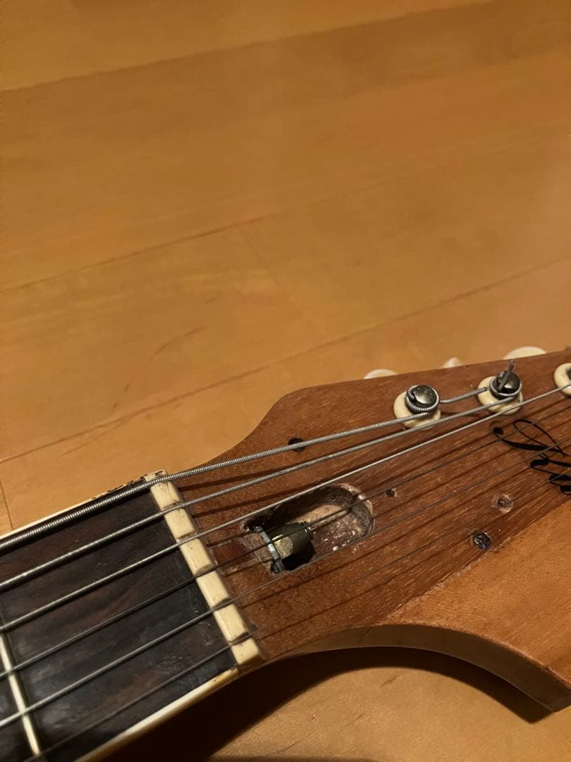 年式不明　モデル名不明　kawaiフルアコ