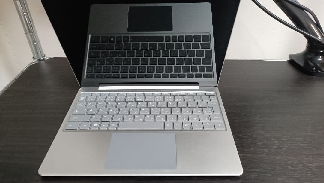 surface laptop go2 シルバー