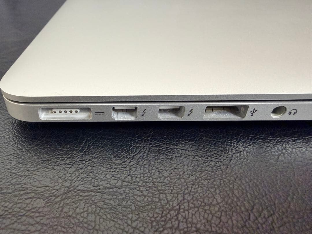 MacBook本体 Apple MacBook Pro 15-inch Mid 2014 A1398