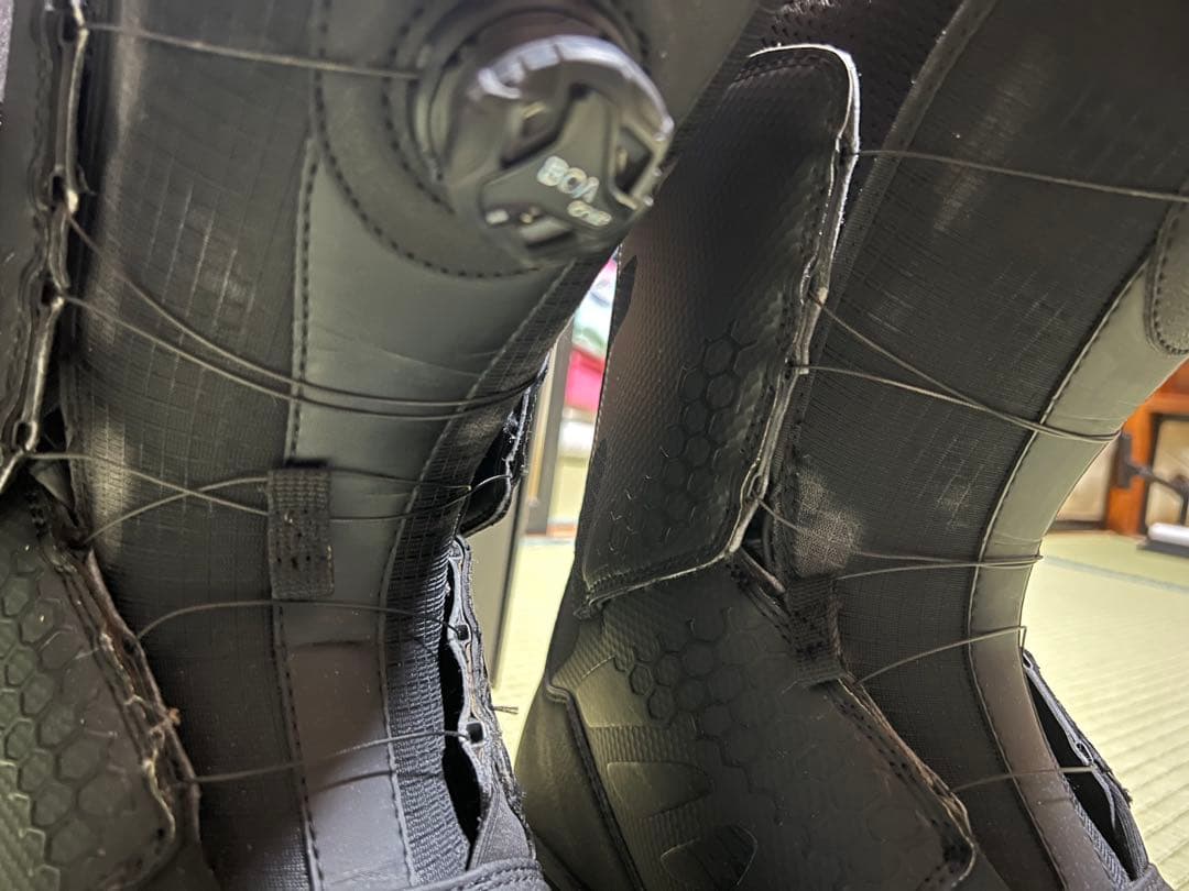 ト*シ様 中古 Flux OM-BOA 23-24 27.5cm スノーボードブ