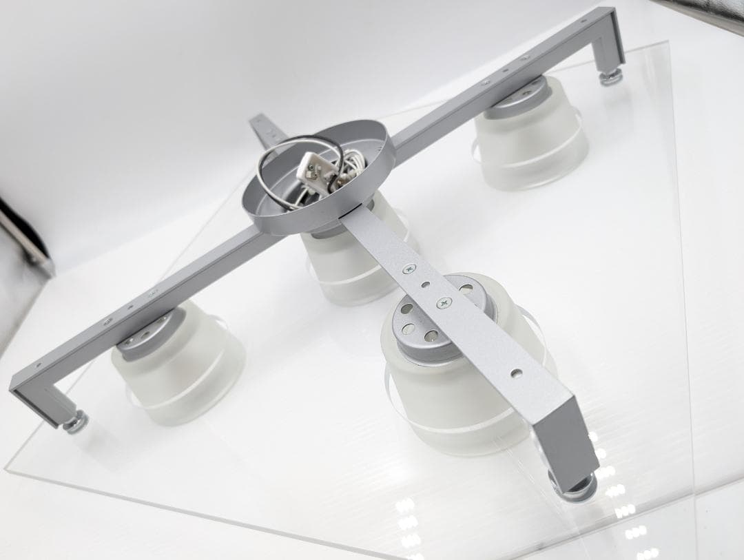 ☆美品☆YAMAGIWA ヤマギワ　シーリング照明 P-FLAT 5灯