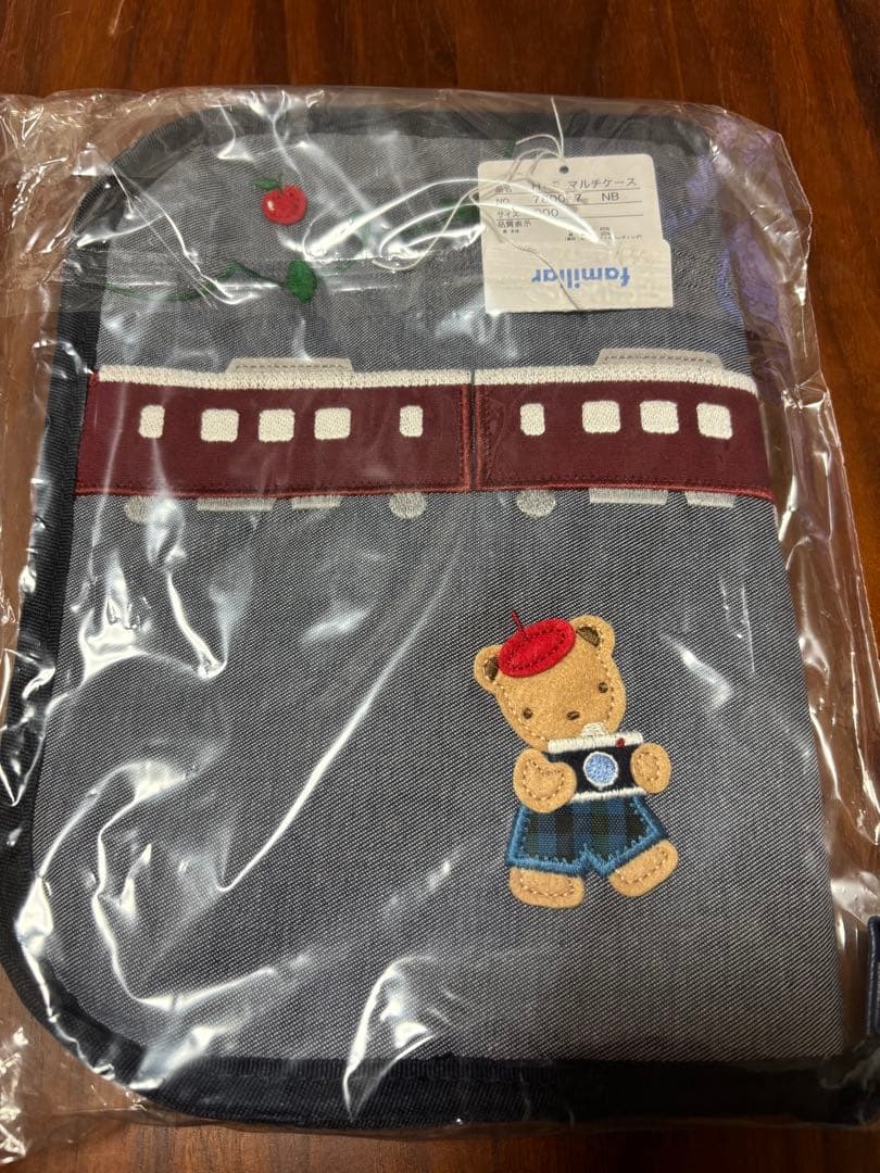 阪急電車　ファミリア　コラボ　マルチケース　新品