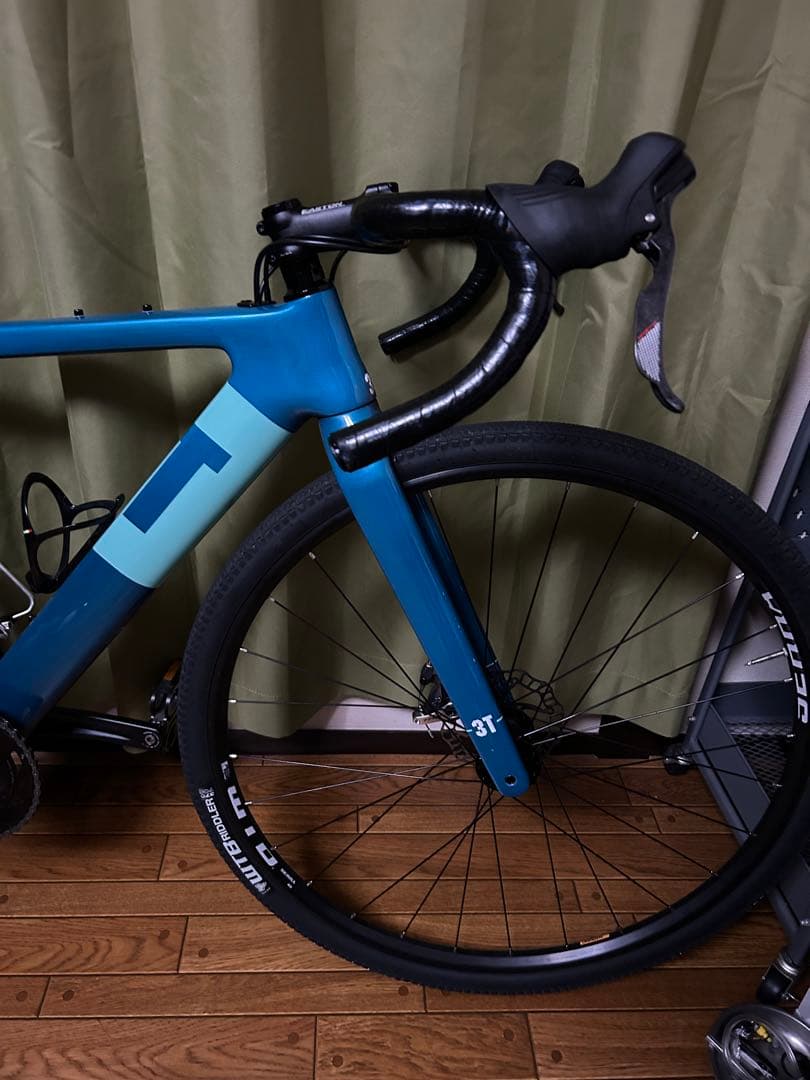 ト*缶様 3T グラベルロードバイク　カーボン