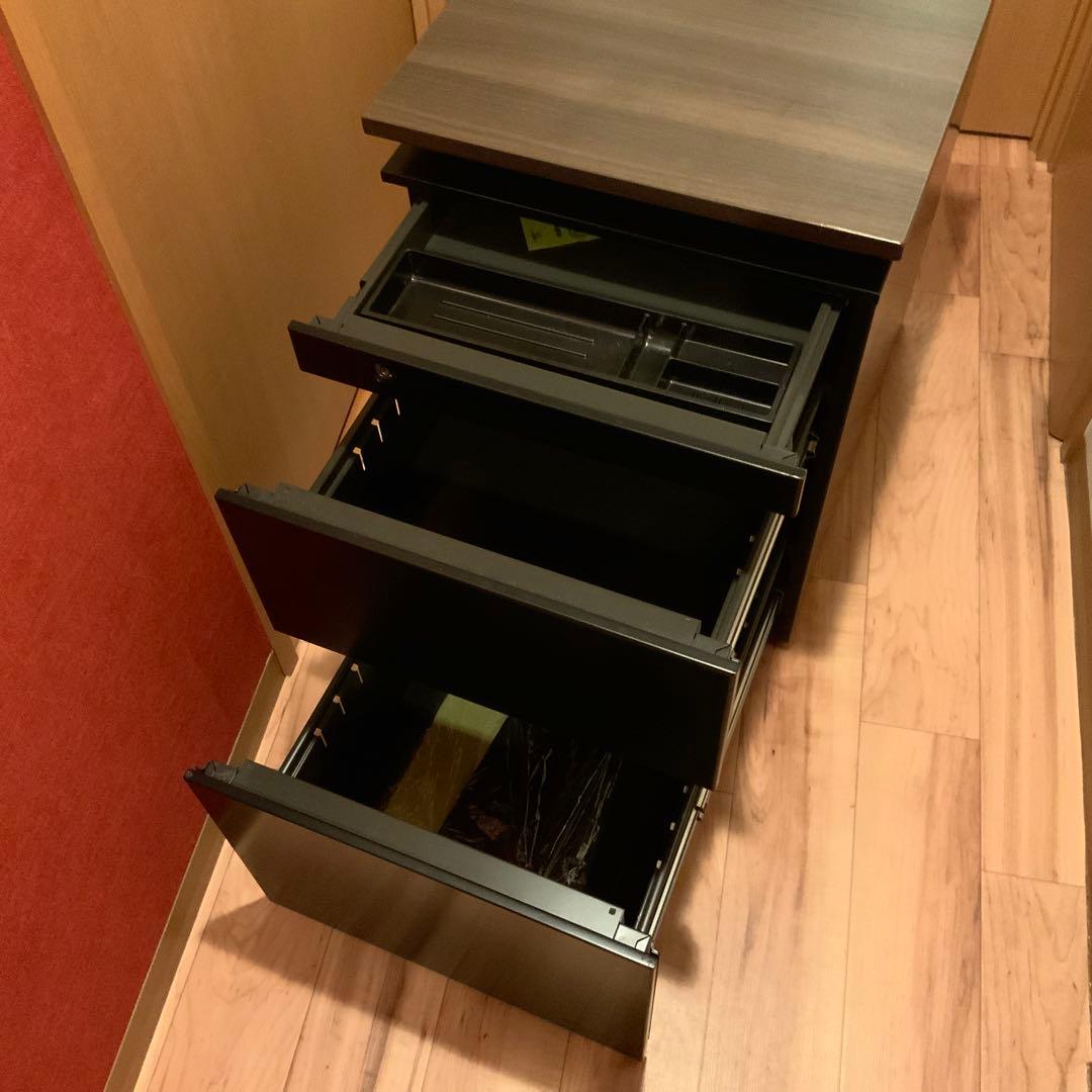 オカムラ　天板昇降ワゴン