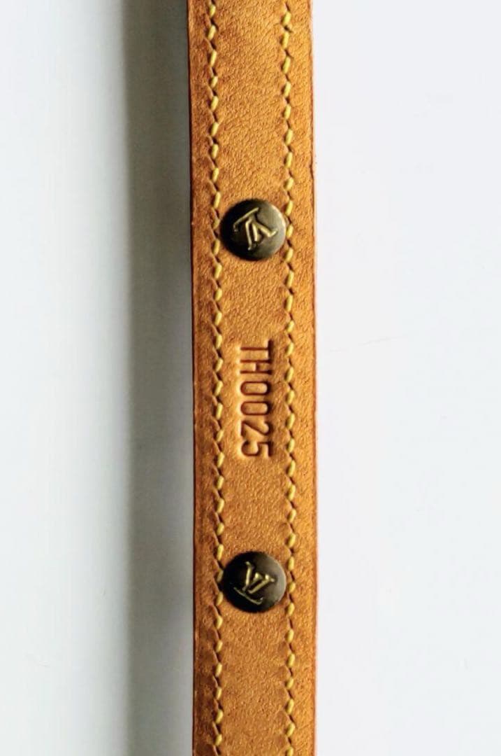 ルイヴィトン　モノグラム　リード　首輪　LOUIS VUITTON