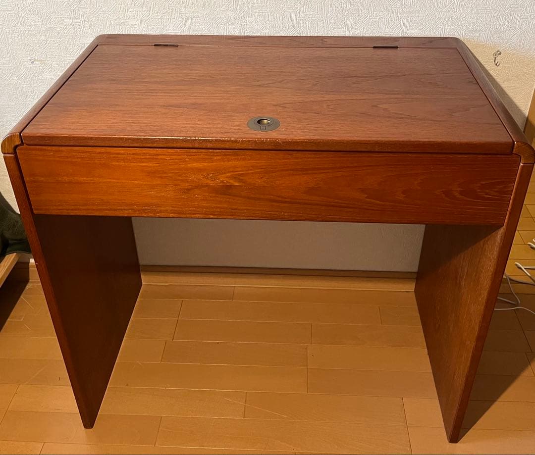 北欧ヴィンテージ デザイナーズ バニティデスク ドレッサー テーブル