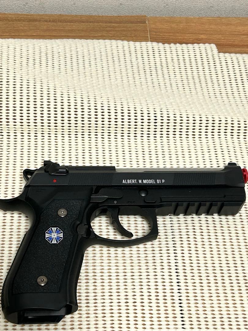 東京マルイ　ガスガン　アルバート.w.モデル01P