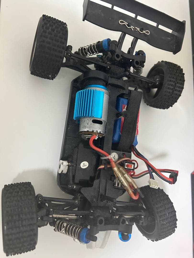 ラジコン　バギー