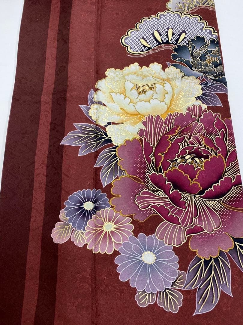 振袖 豪華 大輪 牡丹 金彩 金刺繍 紋意匠 柄八掛 身丈168cm