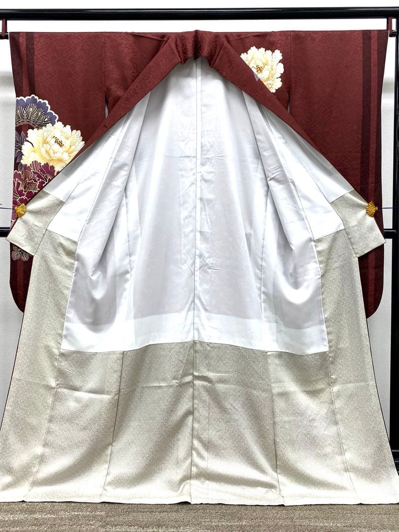 振袖 豪華 大輪 牡丹 金彩 金刺繍 紋意匠 柄八掛 身丈168cm
