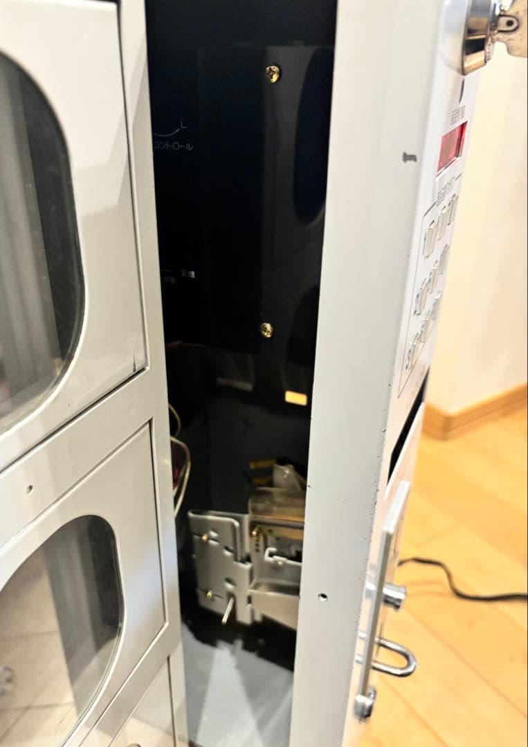 コンビニボックス JT-503CB 9扉 小型自動販売機 鍵付き 店舗用品