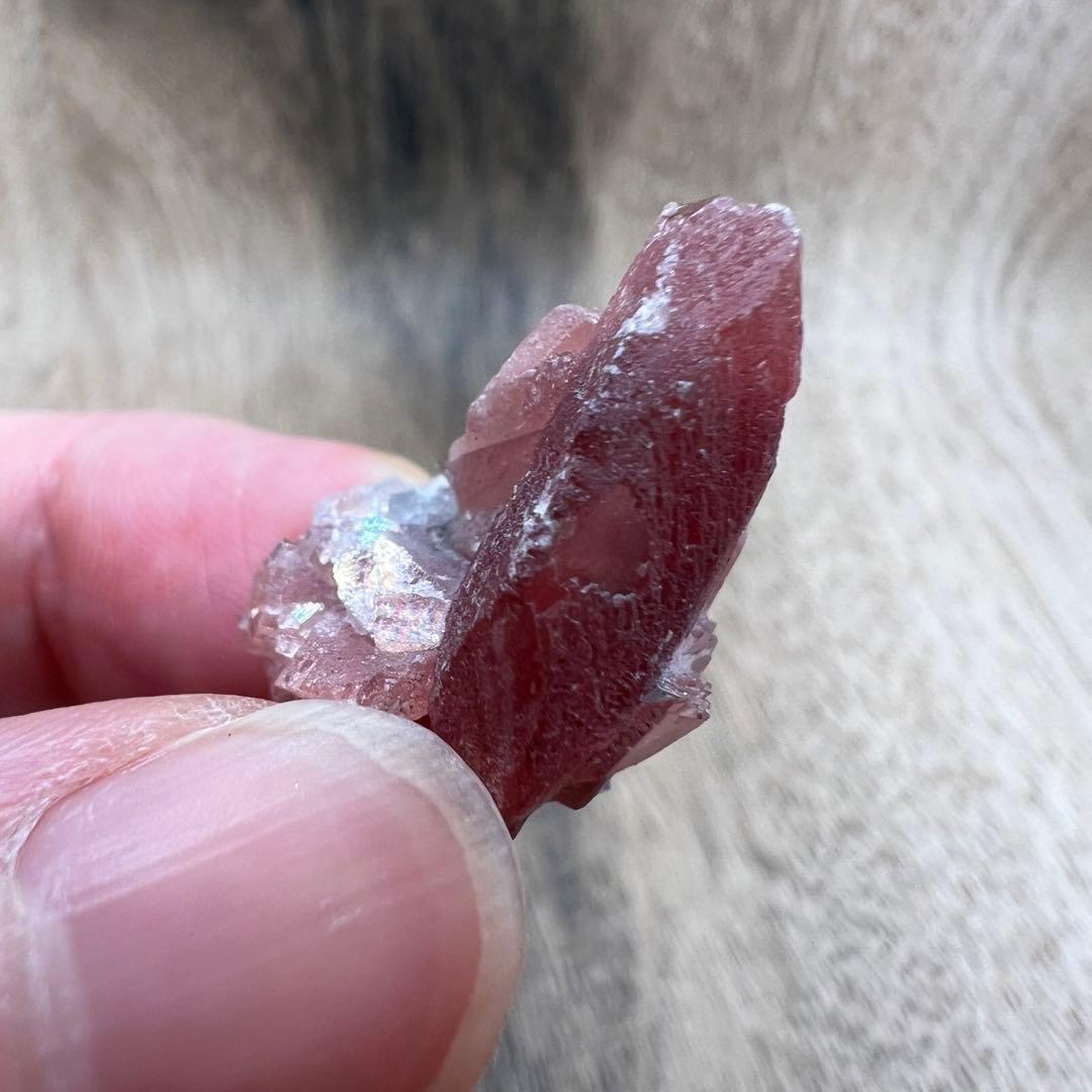 ロードクロサイト 29 水晶 共生 鉱物 標本 原石