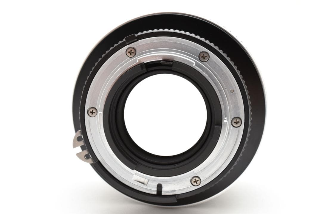 ★極上品 Nikon Ai-S NIKKOR 105mm F1.8 単焦点レンズ