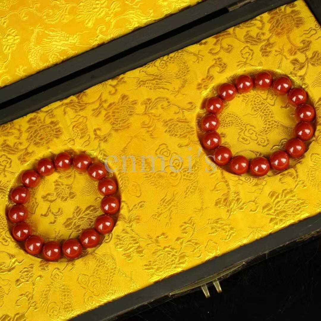 天然朱砂(シナバー )帝王砂真っ赤　１４mm縁起　魔除け|ブレスレット木箱付き