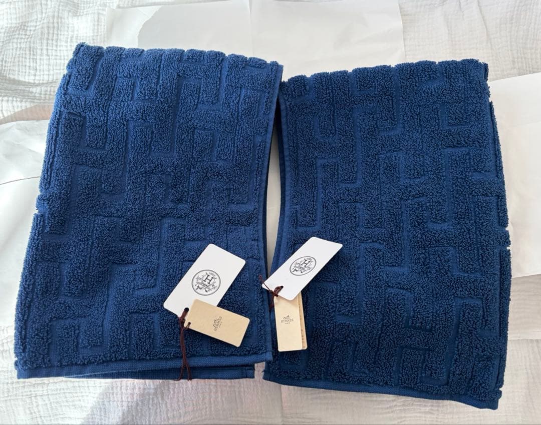 ［新品未使用］HERMES エルメス　ゲストタオル《ステアーズ》2枚セット