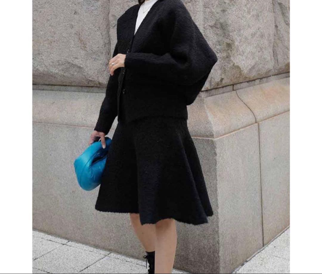 machatt ブークレニットスカート　ブラック