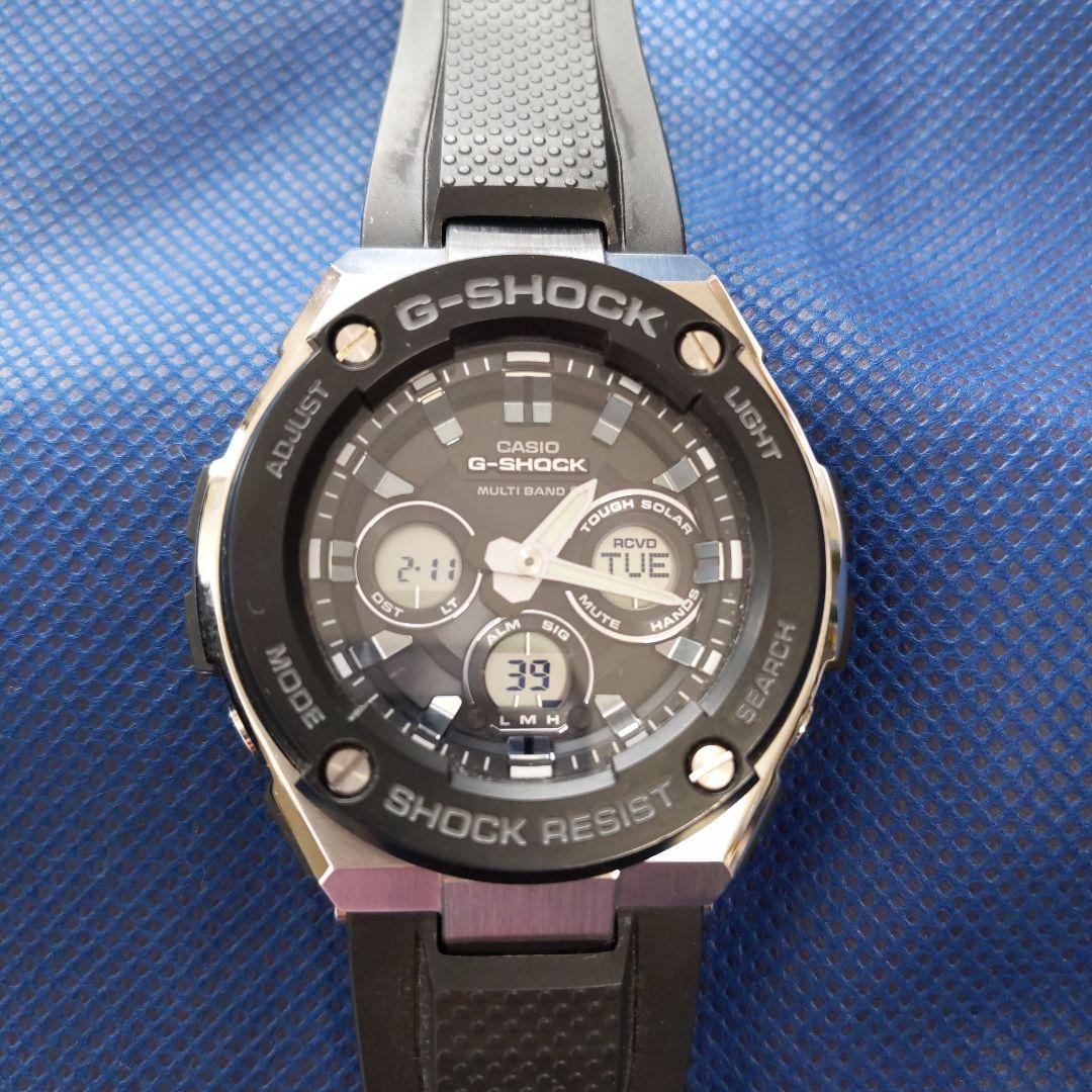 CASIO G-SHOCK GST-W300 ブラック