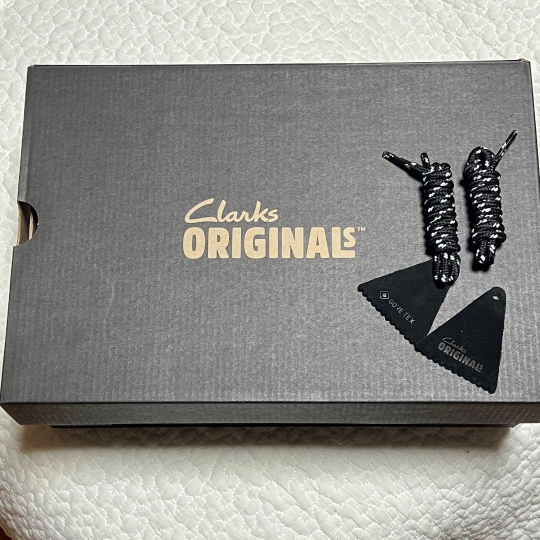 クラークス ワラビー ゴアテックス GORE-TEX GTX