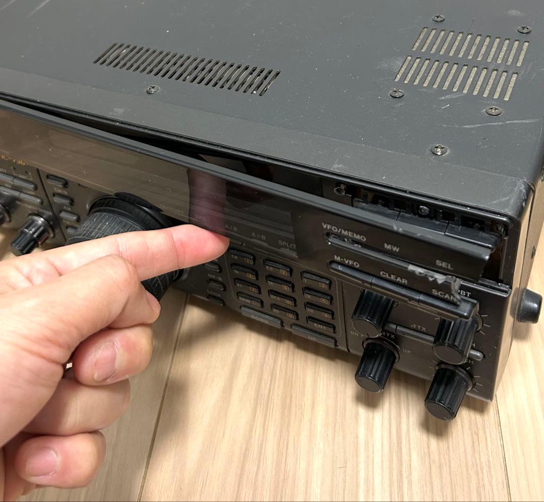 ICOM IC-736S HF/50MHz Transceiver ジャンク