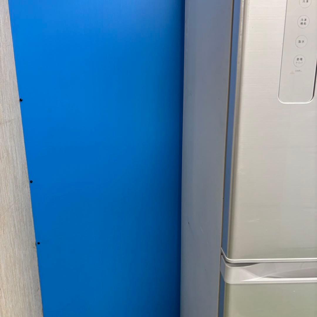 525 東芝 大型冷蔵庫 400L強 右開き 自動製氷 5ドア 大人気