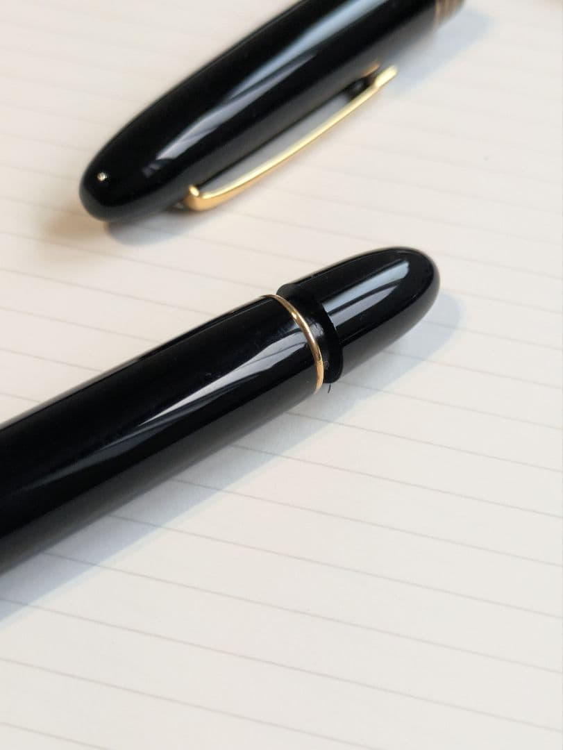 オマス　万年筆　限定　オマス ニューヨーク近代美術館 ペン先18K 750