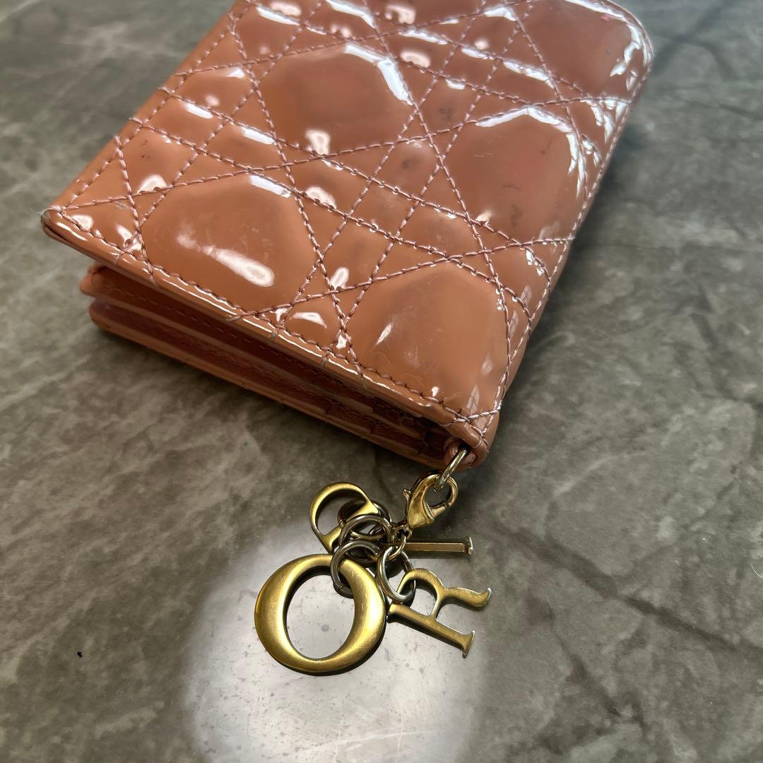 Dior　ディオール　パテント　カナージュ　二つ折り財布