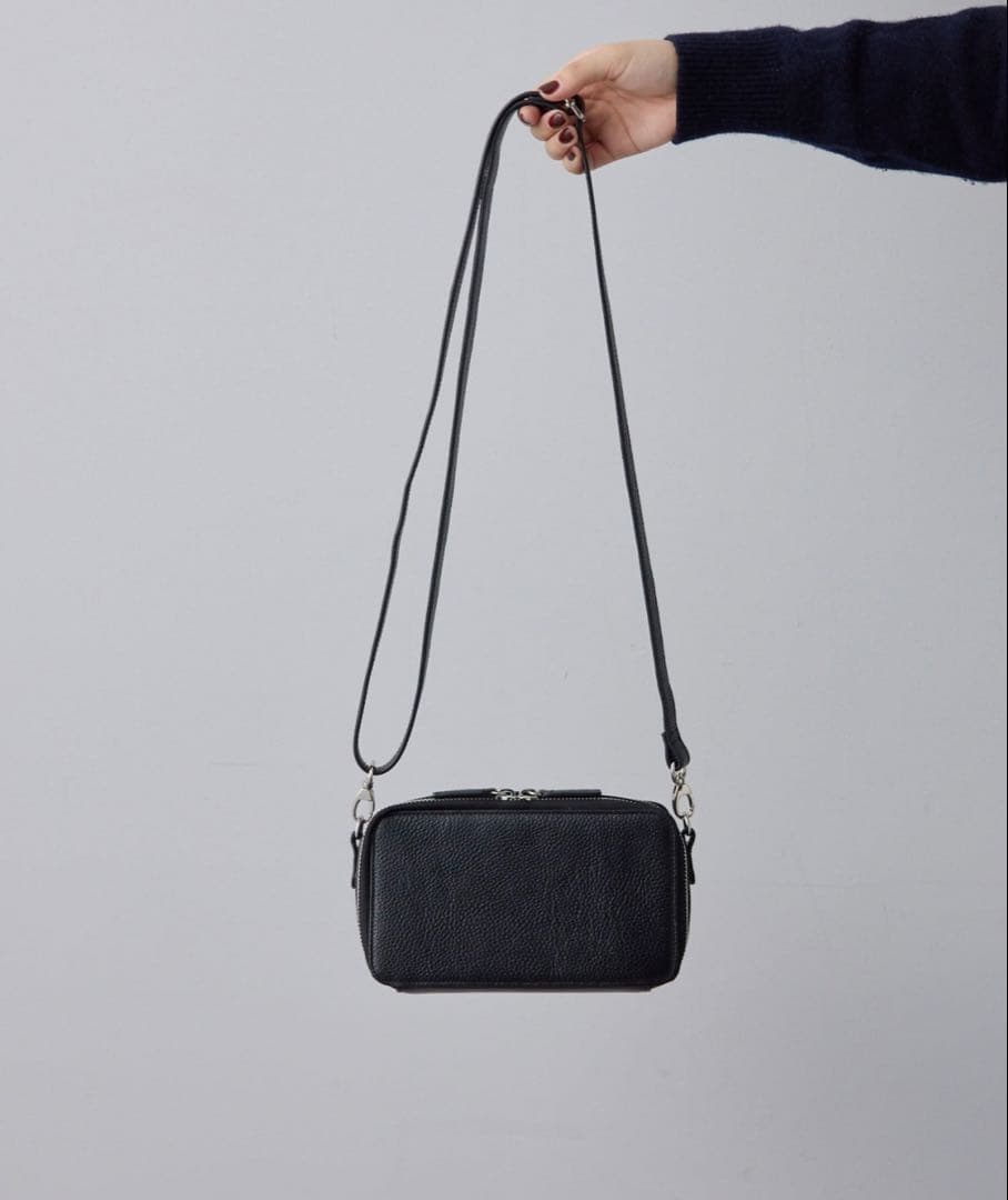 キツネさん刺繍 ショルダーバッグ