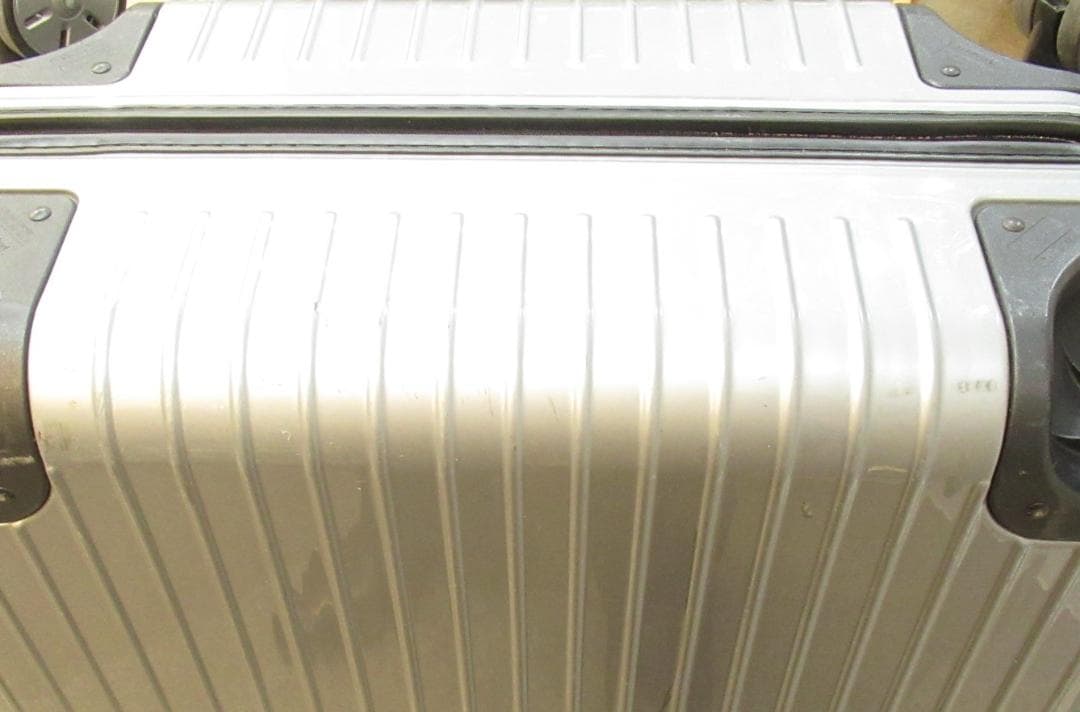 RIMOWA スーツケース　四輪　Lサイズ 中古品