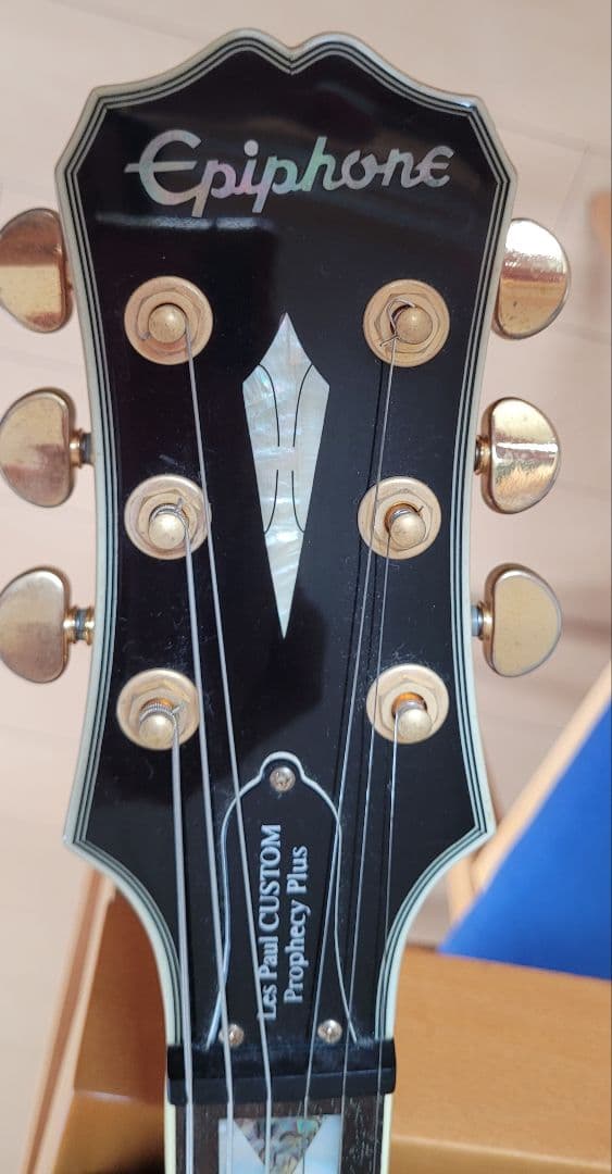 ギター Epiphone PROPHECY PLUS LES PAUL CUSTOM