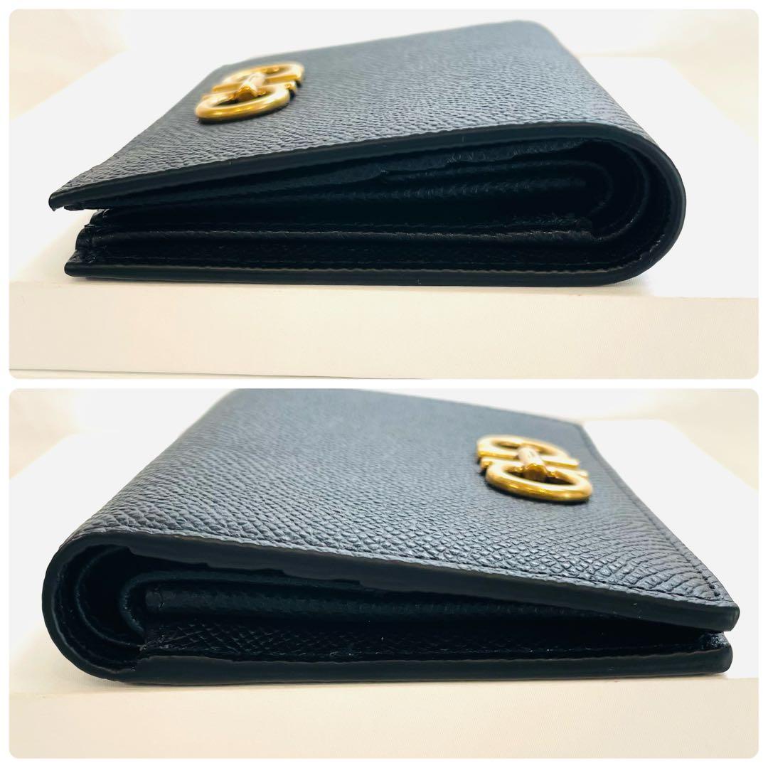 未使用　極美品　フェラガモ　折り財布　二つ折り財布　ガンチーニ　黒　ゴールド　革