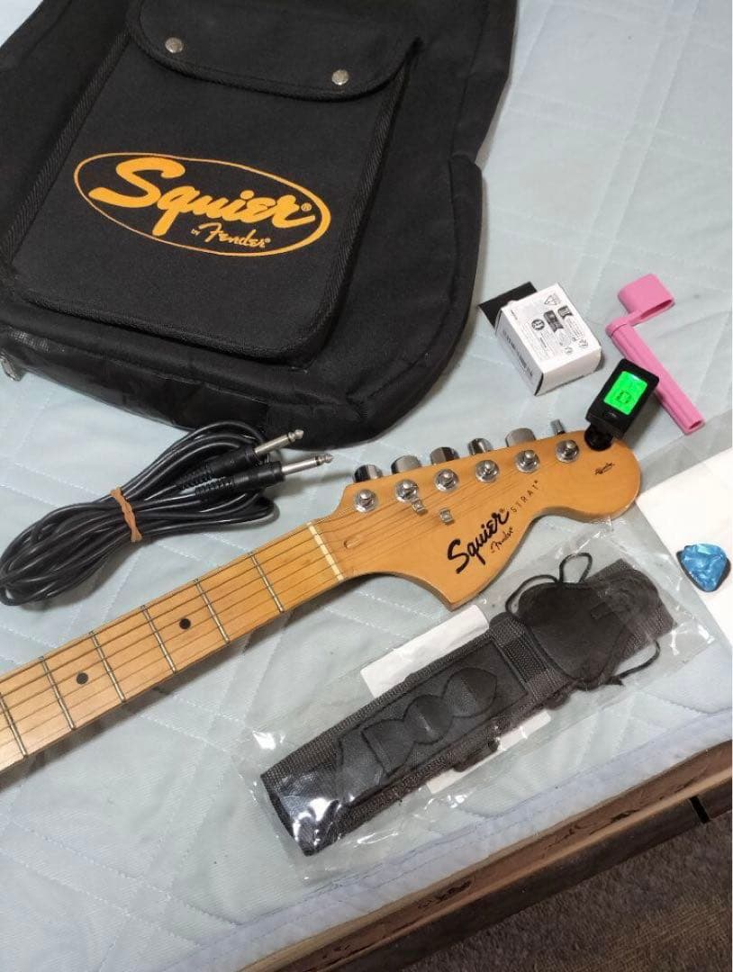 Squier ストラト 赤(CAR) affinity stratocaster